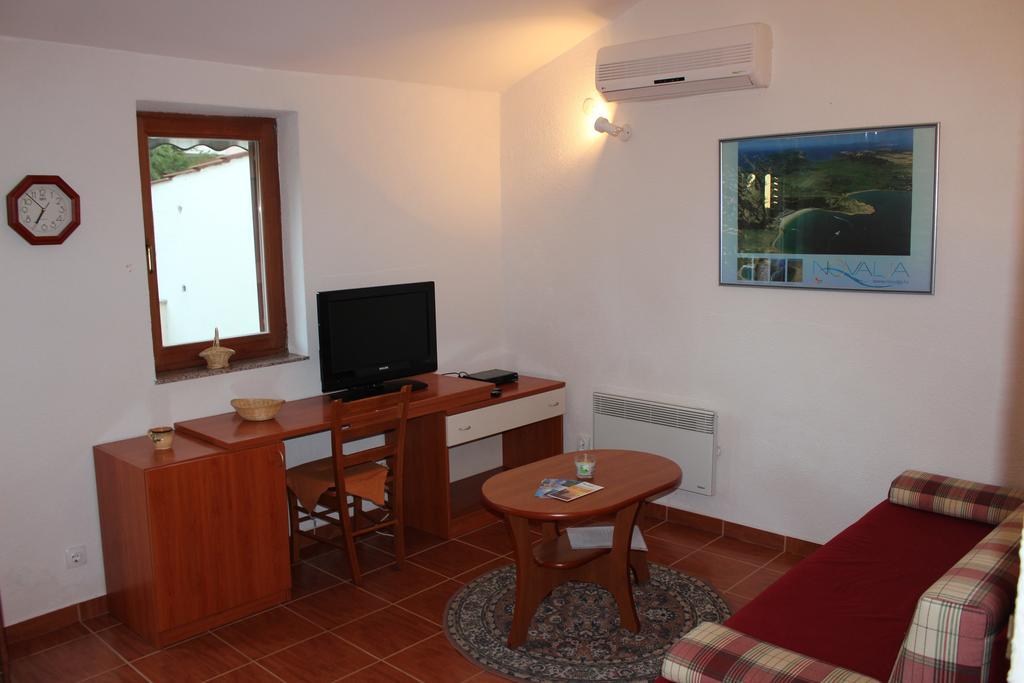 Apartments Marszalek Novalja Room photo