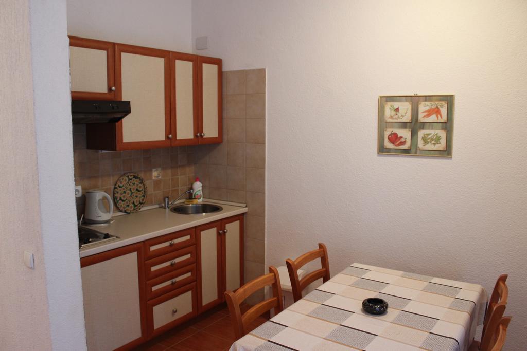 Apartments Marszalek Novalja Room photo